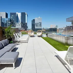 https://homewood-suites-by-hilton-montreal-downtown.hotels-in-montreal.org