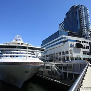 https://pan-pacific-vancouver.vancouver-hotels-bc.net